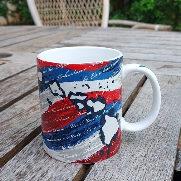 Hawaii Flag and Islands Mug - Picture 2 of 5